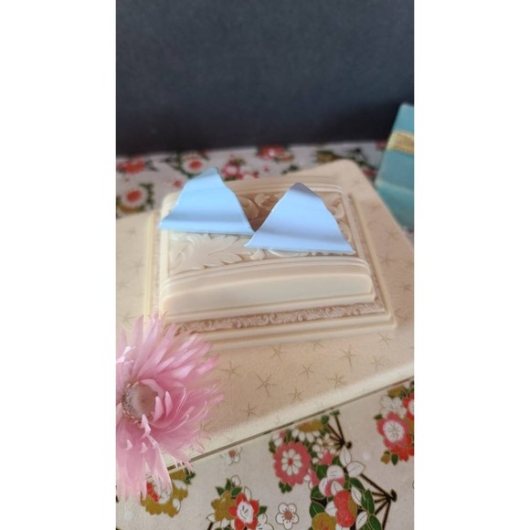 1980s Light Blue Wavy Triangular Earrings - Picture 3 of 10